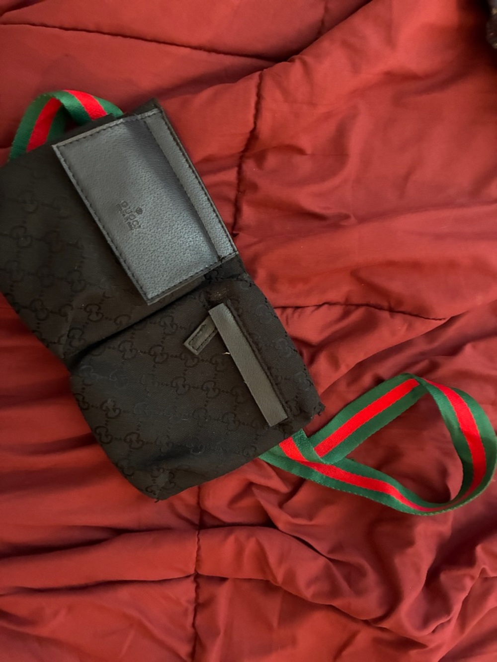Fashion Inspo  Signature Crossbody Bag with Green-Red Web Strap